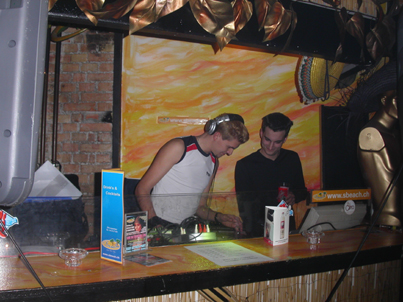 Auflegen Schweiz S'Beach Club am 01.02.2004 – Foto 46
