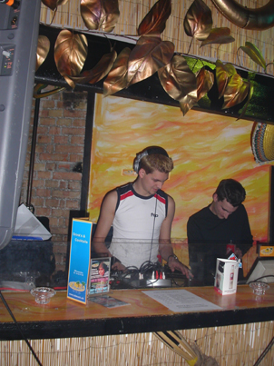 Auflegen Schweiz S'Beach Club am 01.02.2004 – Foto 47