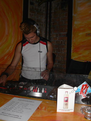 Auflegen Schweiz S'Beach Club am 01.02.2004 – Foto 52