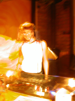 Auflegen Schweiz S'Beach Club am 01.02.2004 – Foto 53