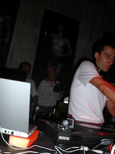 PaulVanDyk @ Badeanstalt am 28.09.2003 – Foto 44